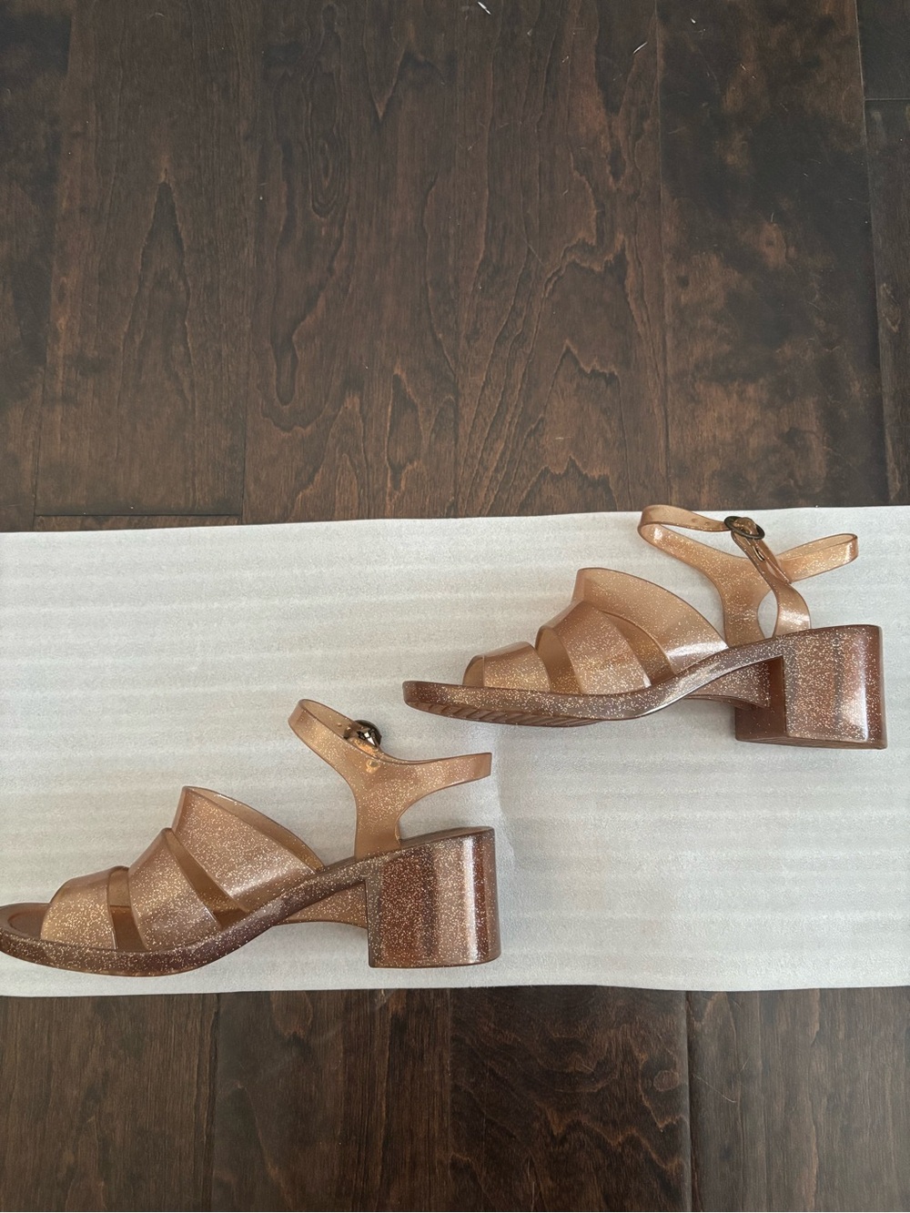 Urban Outfitters Tan Glitter Jelly Block Heel Sandals - Picture 3 of 6